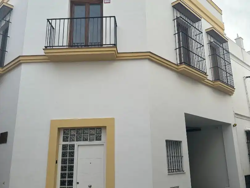 Vista exterior de Garaje en venta en El Puerto de Santa María con Alarma