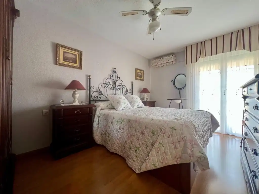 Bedroom of Flat for sale in Córdoba  with Terrace