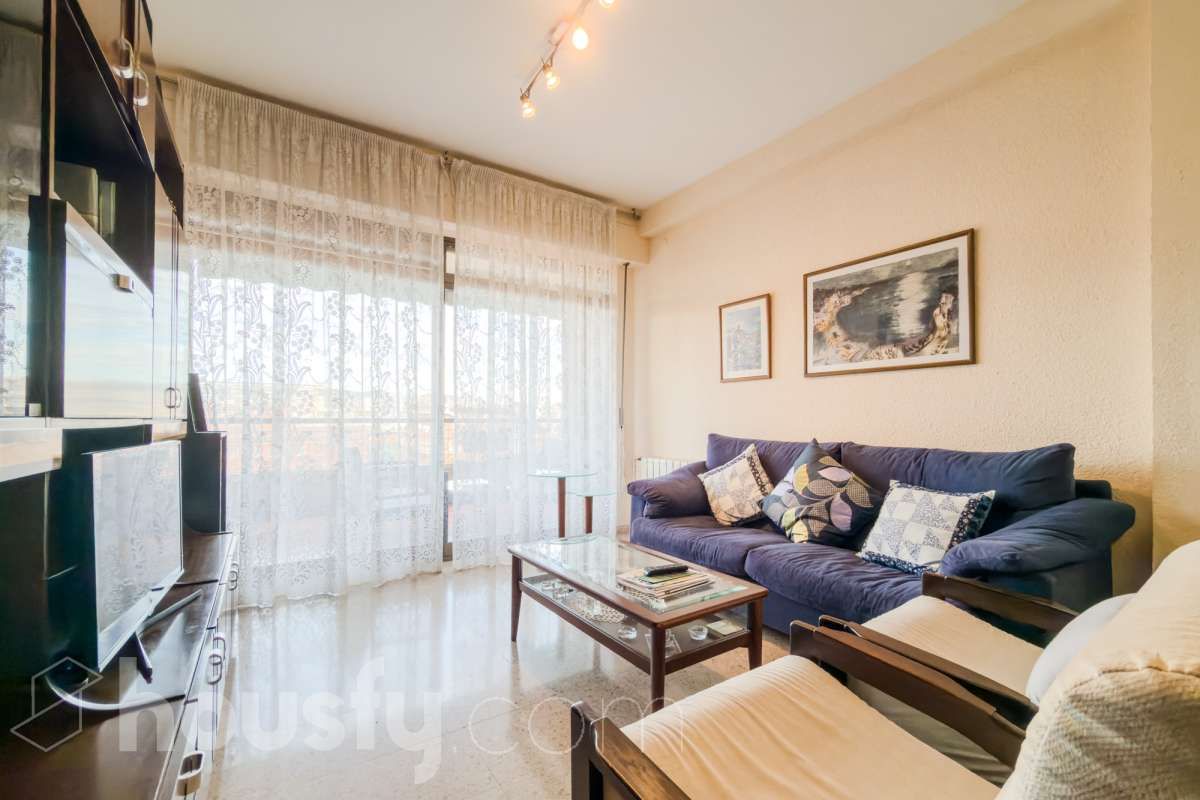Sala de estar de Piso en venta en  Barcelona Capital con Aire acondicionado, Calefacción y Amueblado