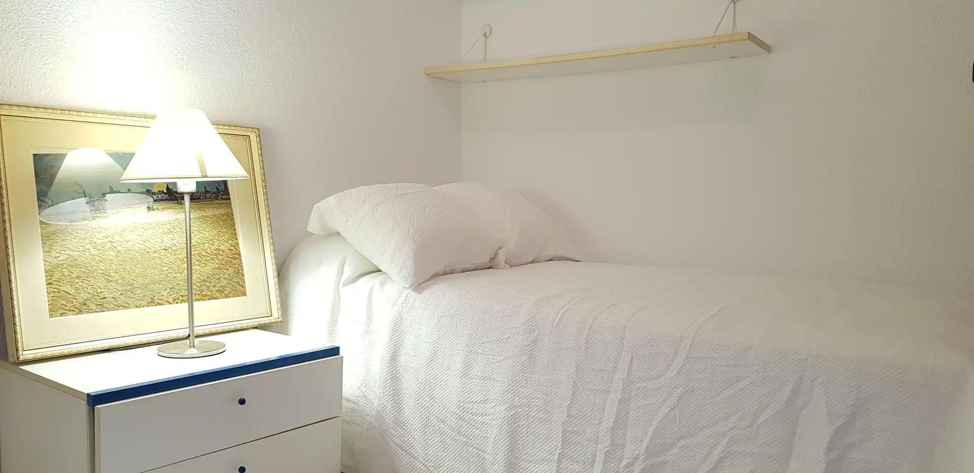 Dormitori de Apartament de lloguer en Málaga amb Aire condicionat