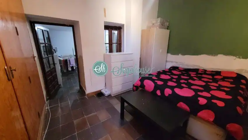 Bedroom of Flat for sale in Segovia  with Heating