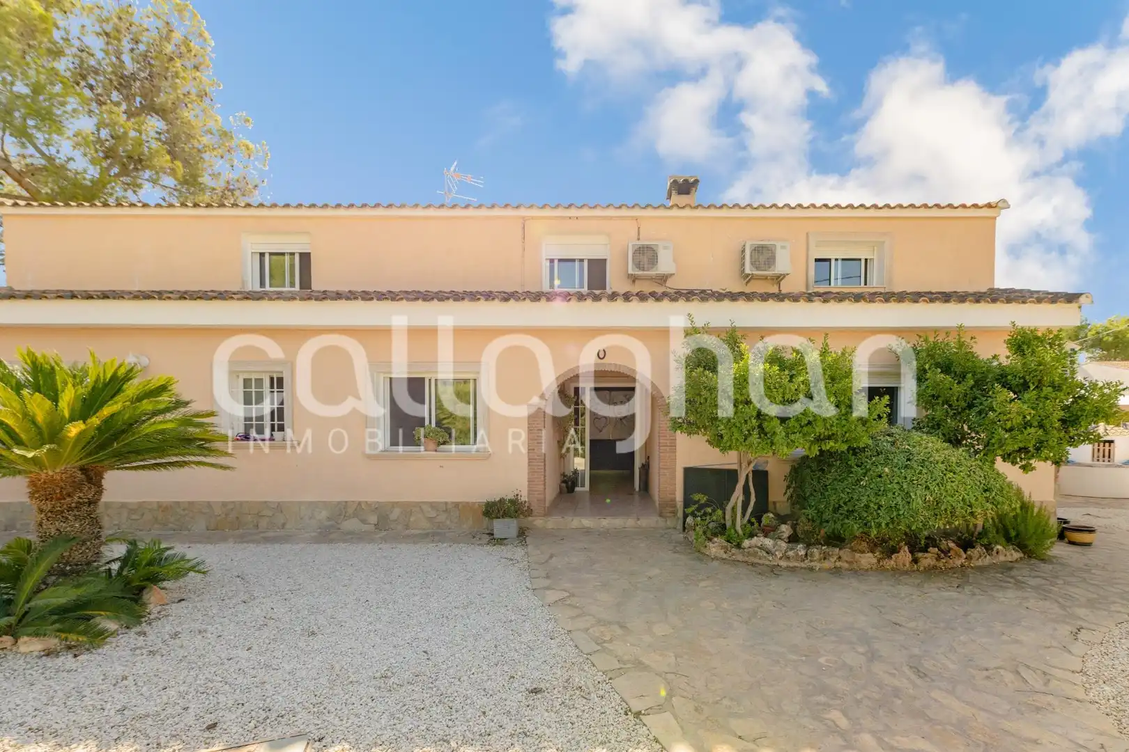 Exterior view of Houses for sale in Serra  with Air Conditioner, Heating and Private garden