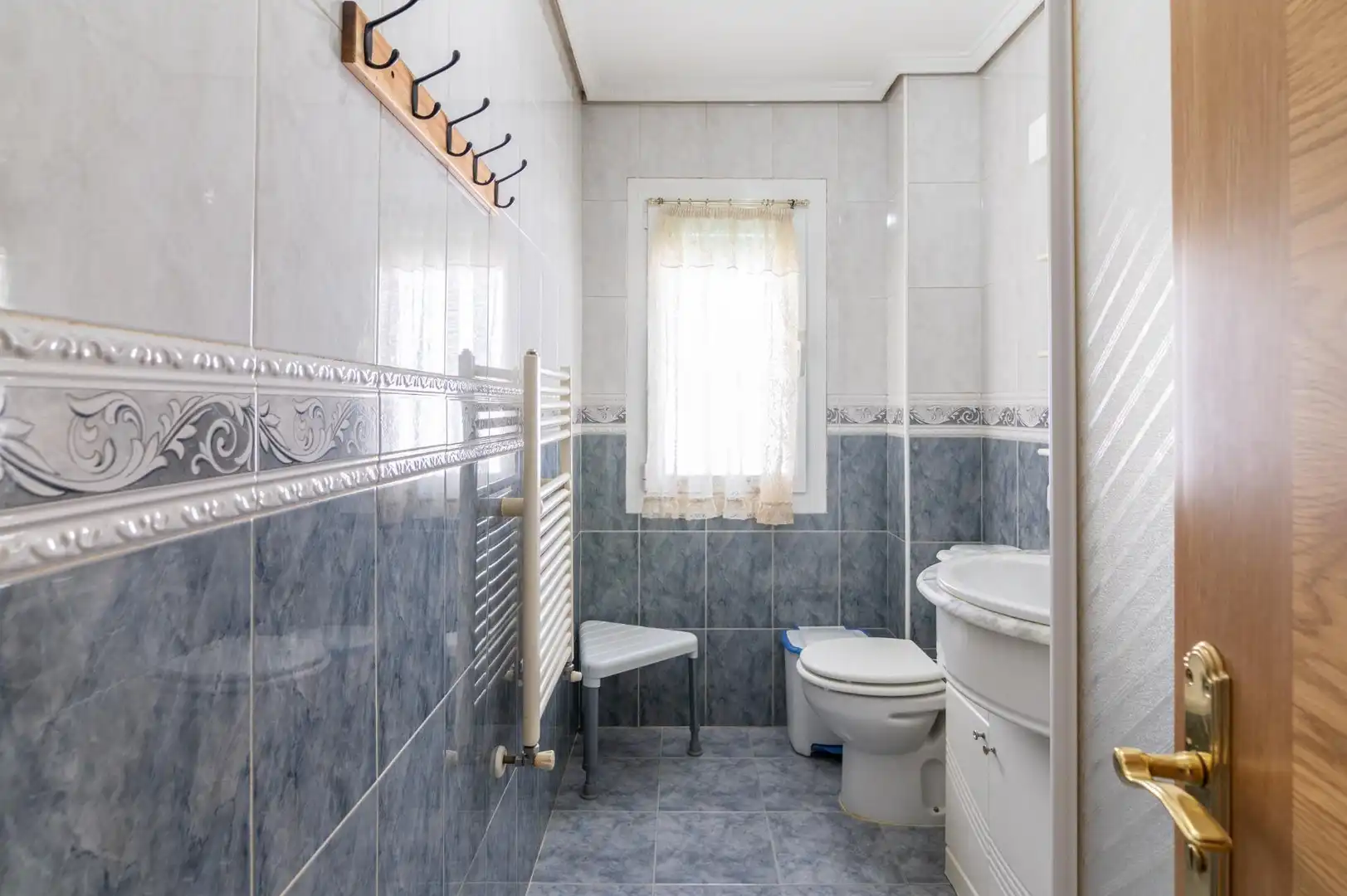 Baño de Piso en venta en  Pamplona / Iruña con Calefacción, Parquet y Balcón