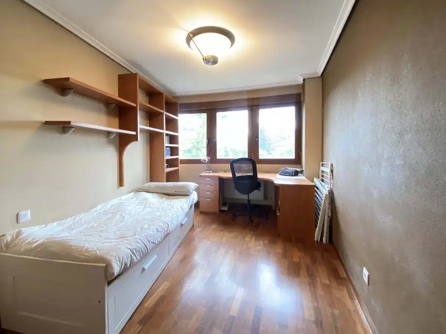 Bedroom of Flat for sale in Vitoria - Gasteiz  with Heating, Terrace and Storage room