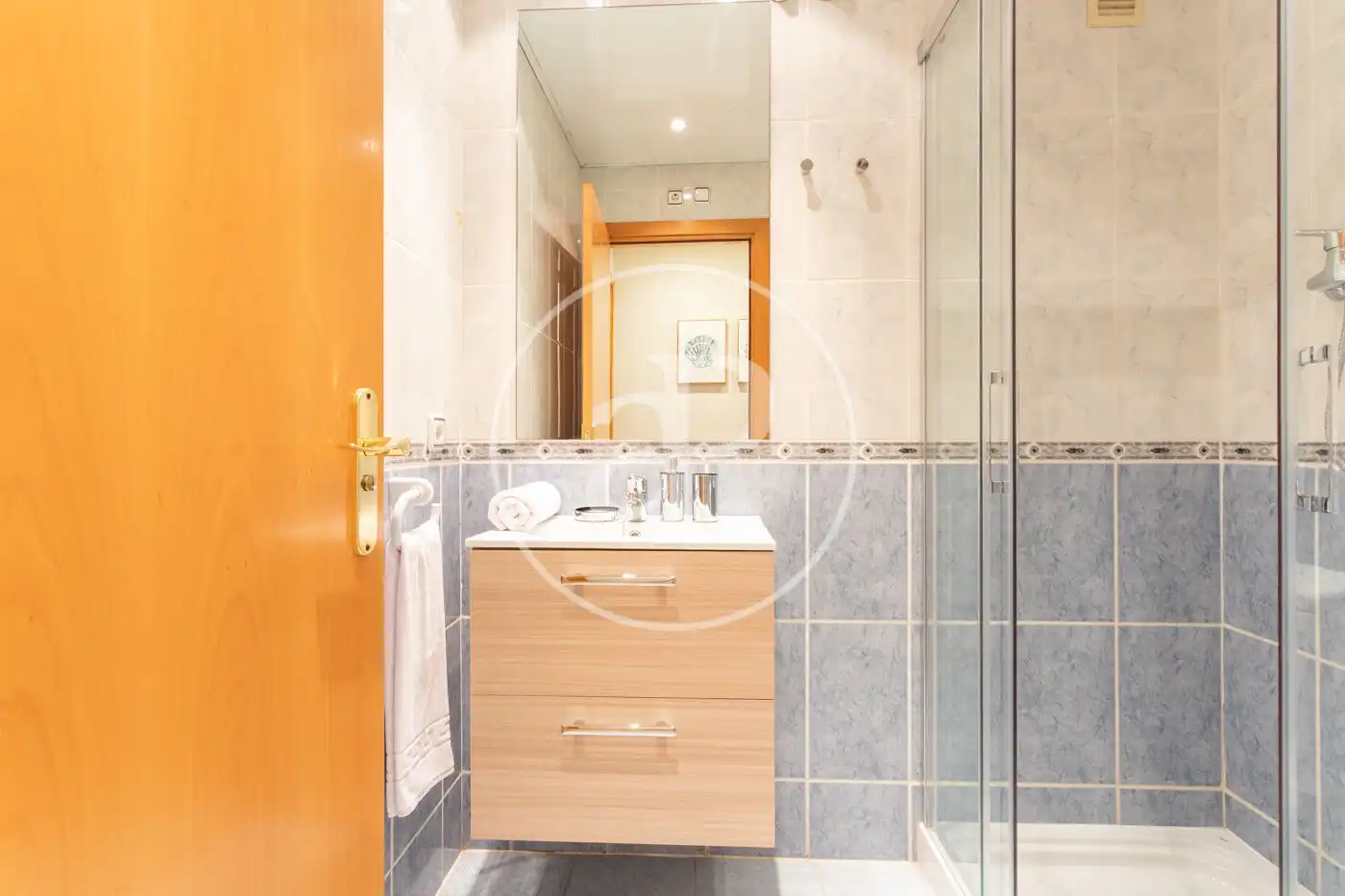 Badezimmer von Wohnung zur Miete in Barcelona mit Klimaanlage, Heizung und Möbliert
