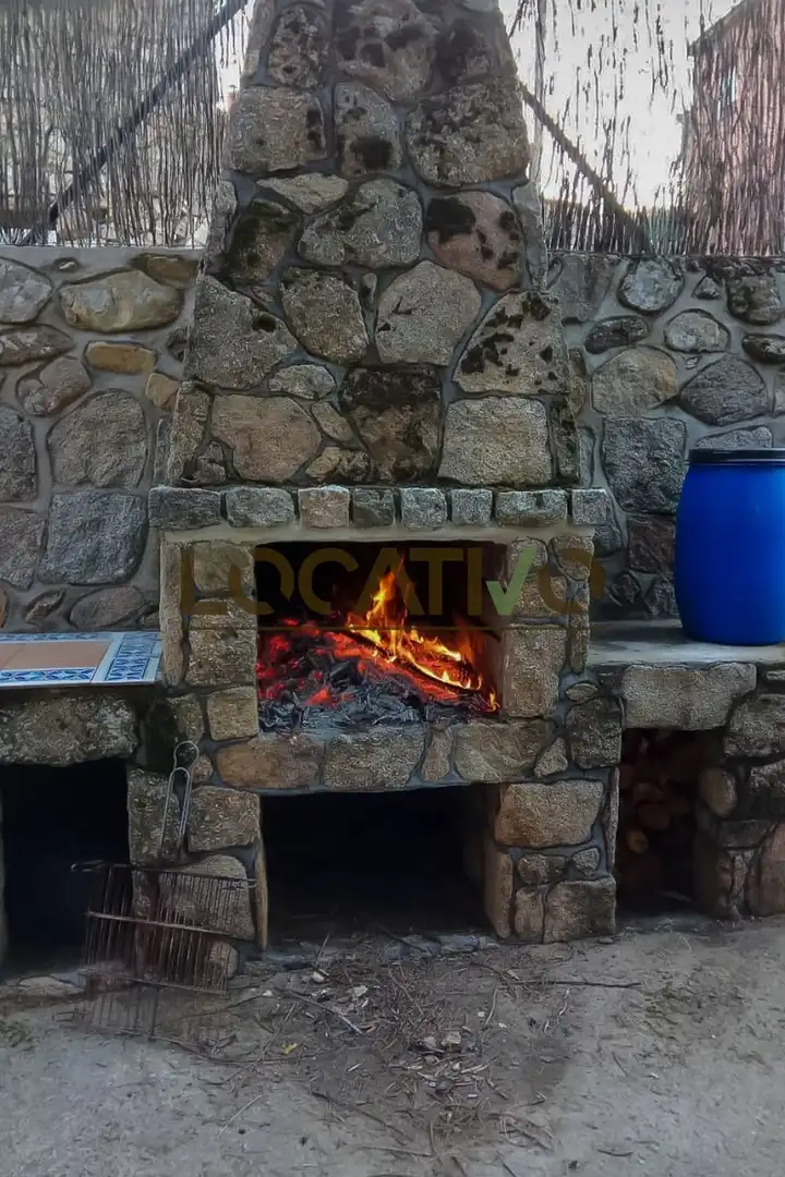 Casa o chalet en venta en El Hoyo de Pinares  con Calefacción, Terraza y Trastero
