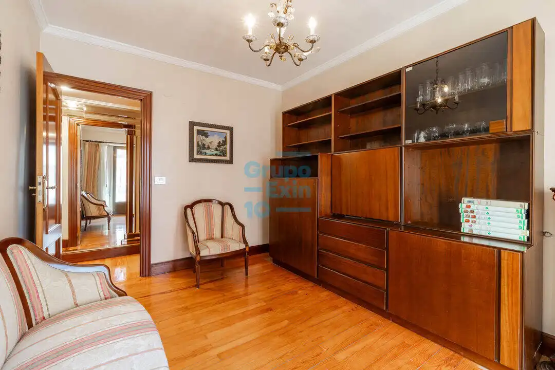 Sala de estar de Piso en venta en Donostia - San Sebastián  con Calefacción y Balcón