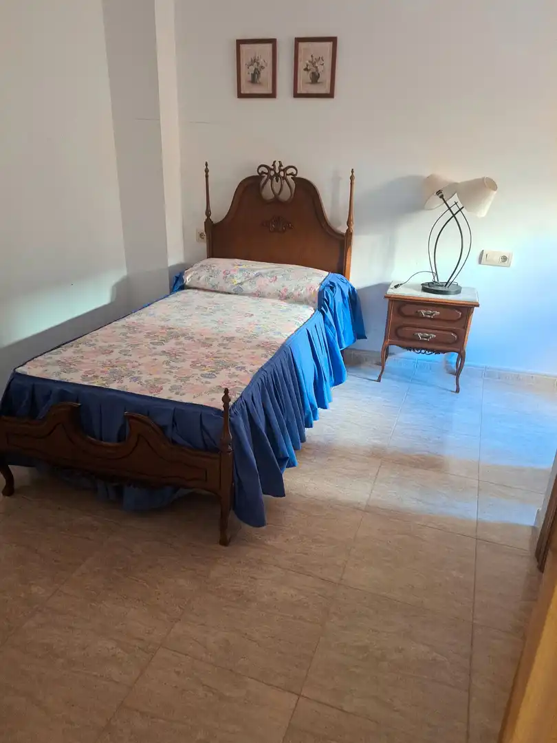 House with terrace for sale in Calle Albeniz, imagen 2