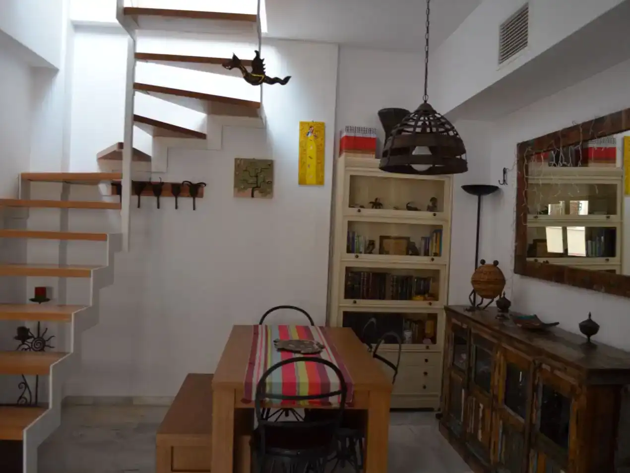 Comedor de Piso de alquiler en Sevilla con Aire acondicionado
