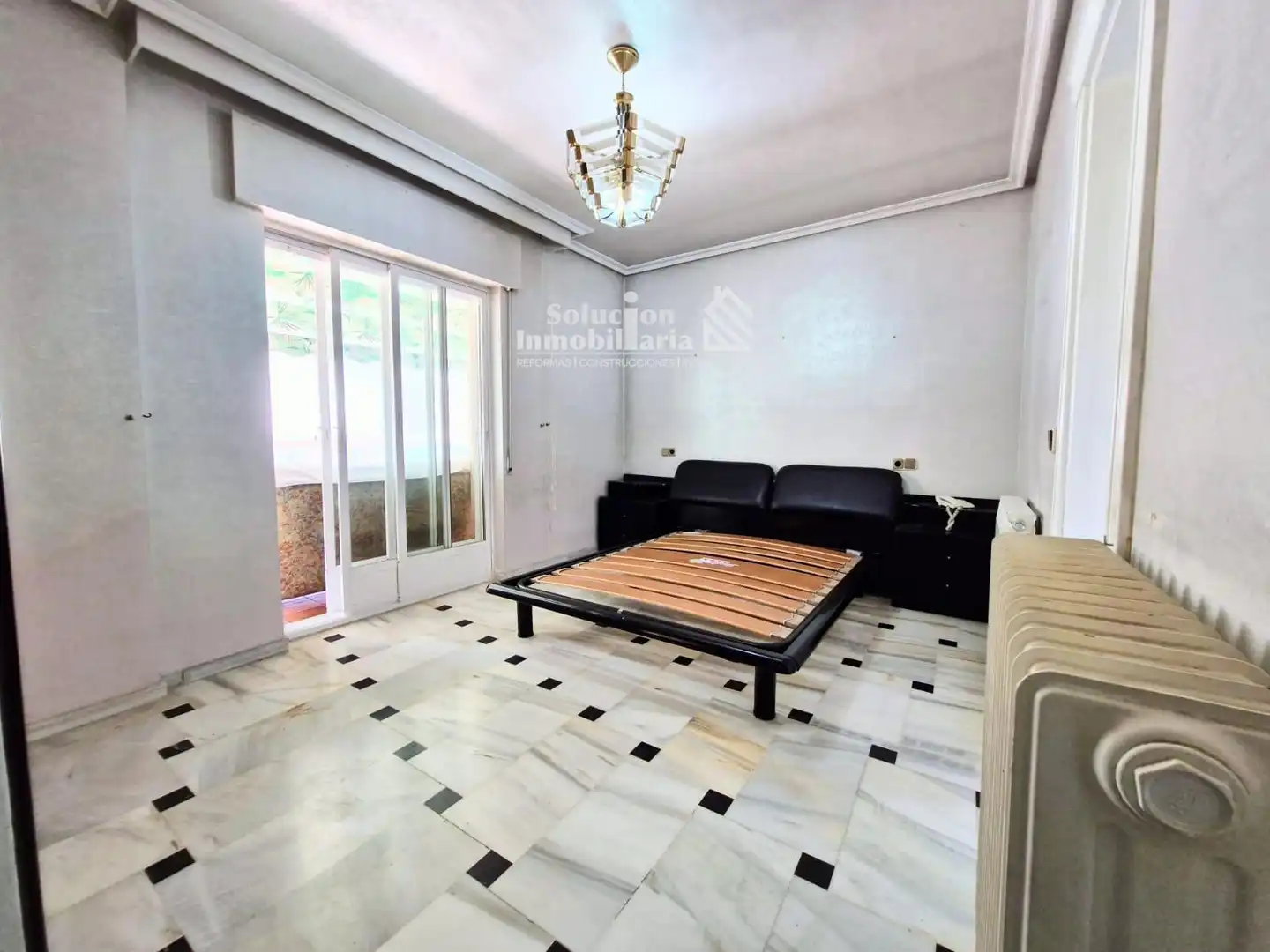 Schlafzimmer von Einfamilien-Reihenhaus zum Verkauf in Alba de Tormes mit Heizung, Abstellraum und Schwimmbad