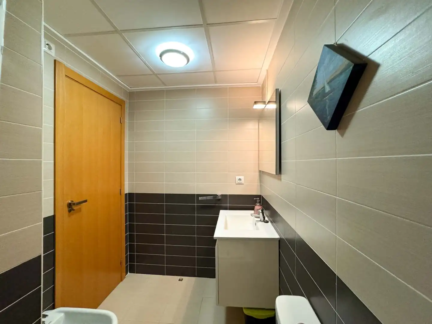 Badezimmer von Dachboden zum Verkauf in Dénia mit Klimaanlage und Heizung
