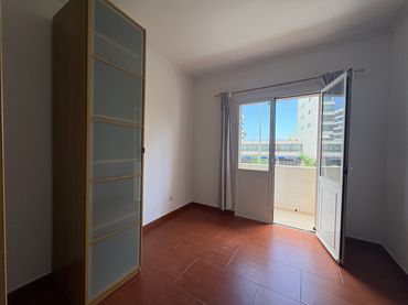 Piso con balcón en alquiler en Paseo Madrid 1