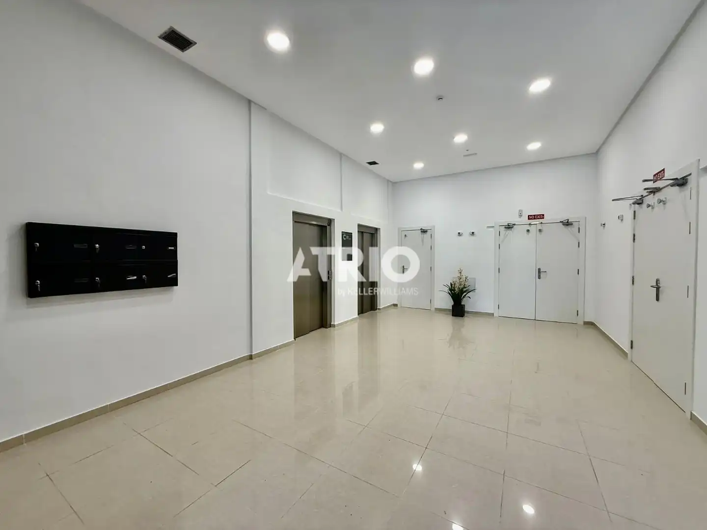 Oficina de alquiler en Son Anglada