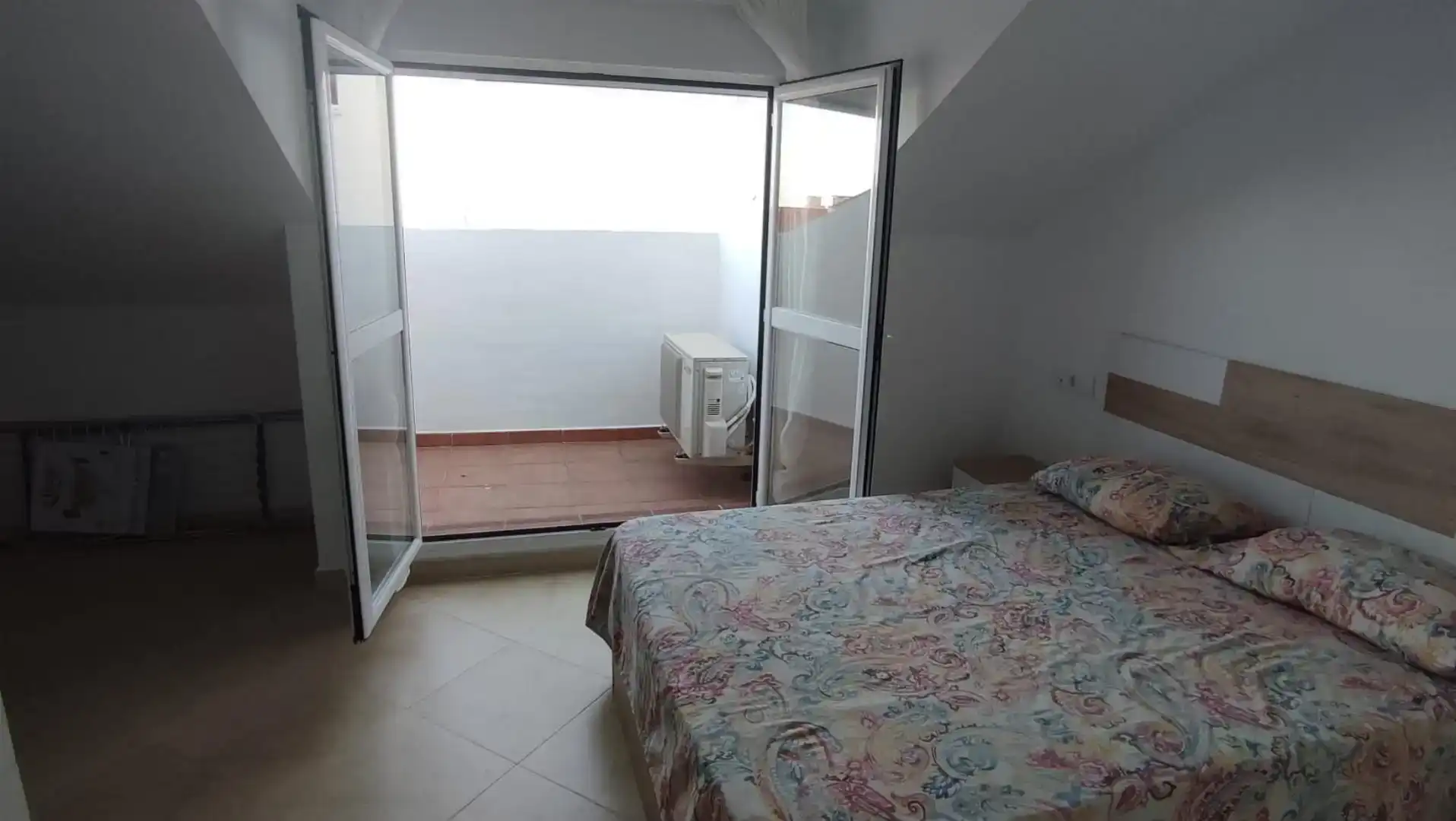 Schlafzimmer von Maisonette zur Miete in Benalmádena mit Klimaanlage und Balkon