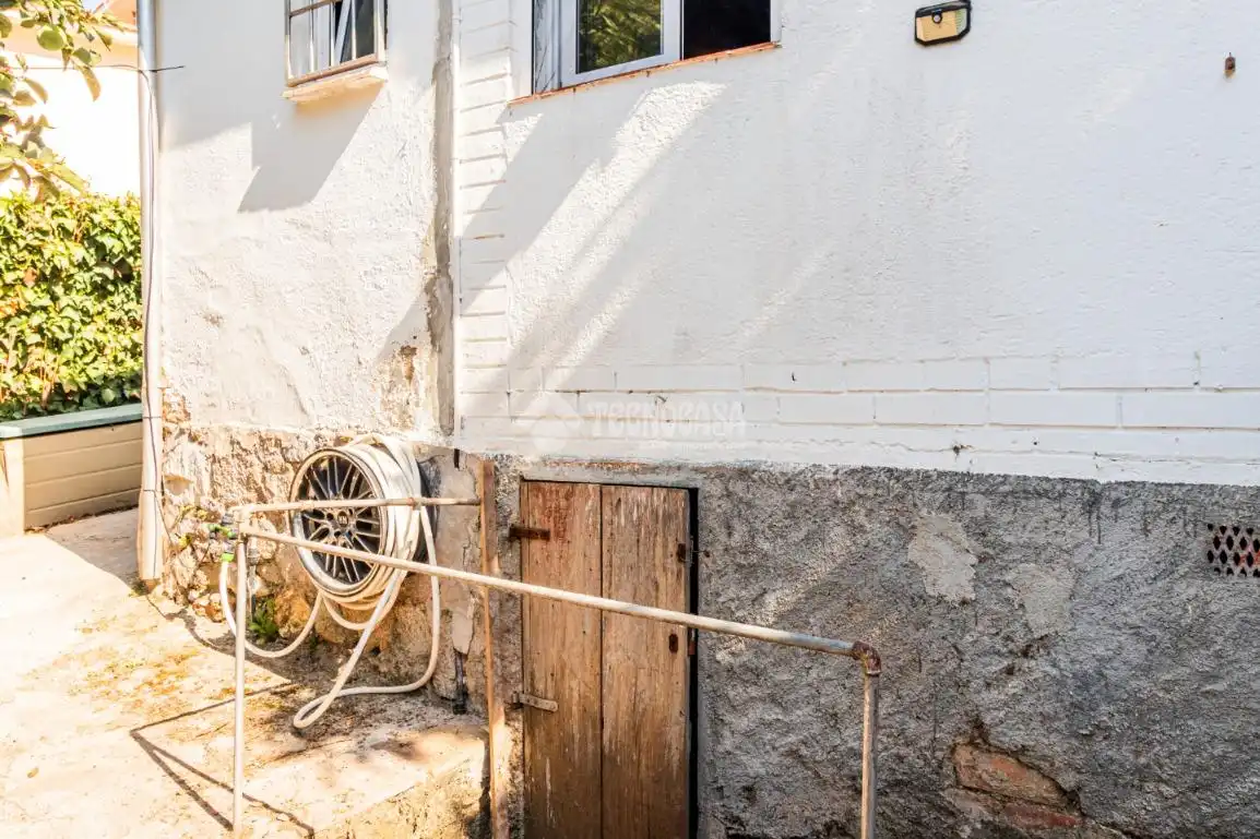 Vista exterior de Casa o xalet en venda en Sant Cugat del Vallès amb Aire condicionat, Calefacció i Terrassa