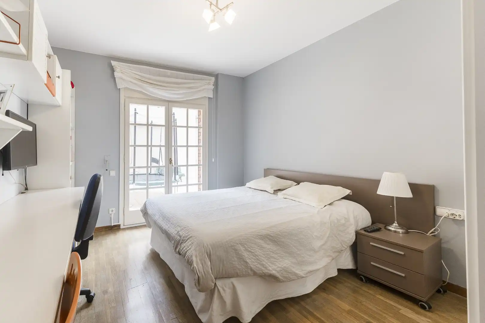 Habitación de Piso en venta en Barcelona con Calefacción, Jardín privado y Terraza