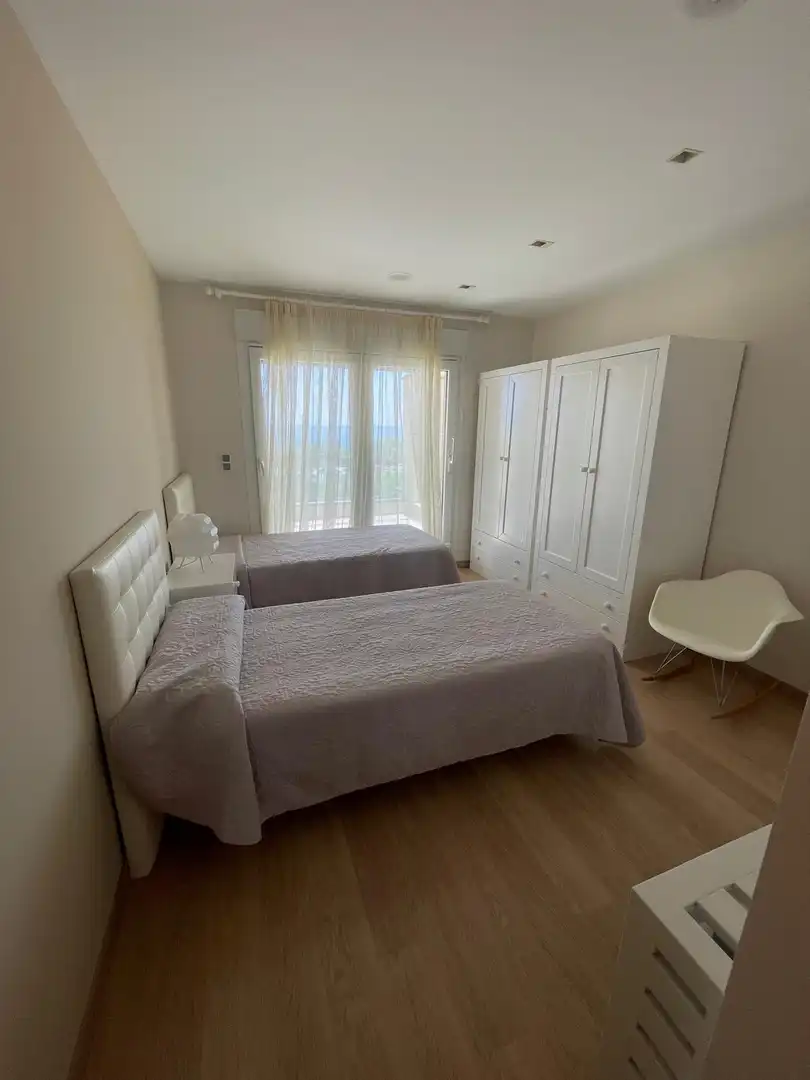 Schlafzimmer von Haus oder Chalet zur Miete in Elche / Elx mit Klimaanlage, Heizung und Privatgarten