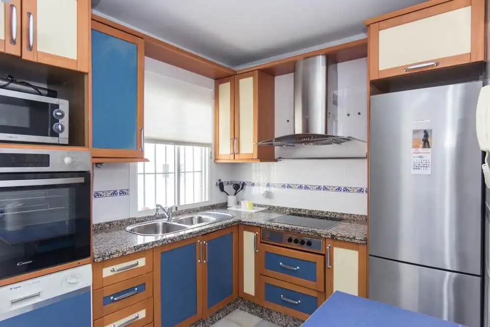 Kitchen of Flat for sale in Puerto Real  with Air Conditioner and Community pool