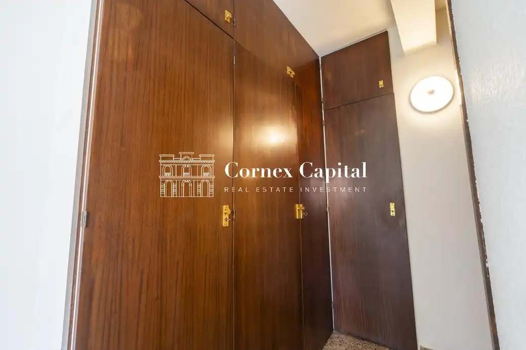 Piso en venta en Barcelona con Calefacción y Terraza