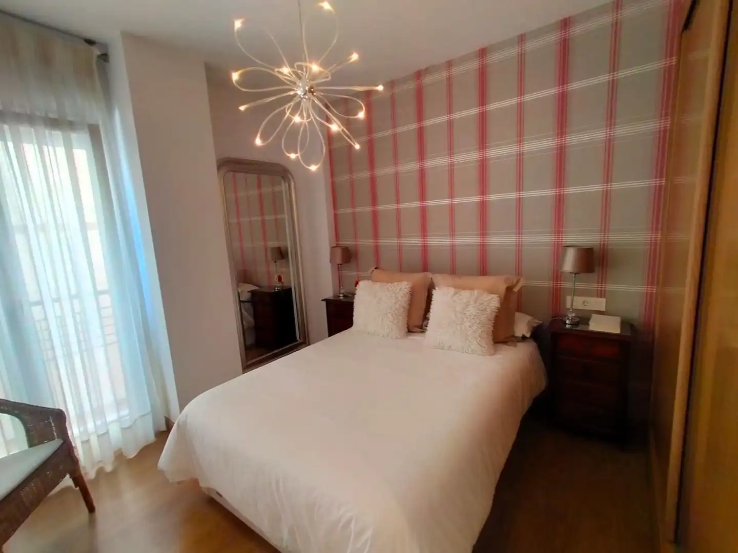 Habitación de Piso de alquiler en La Línea de la Concepción con Amueblado