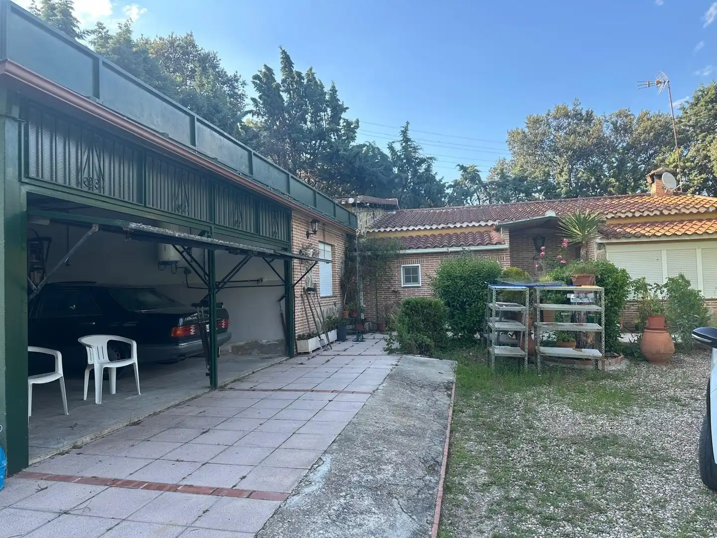 Jardín de Finca rústica en venta en Nuño Gómez con Aire acondicionado, Calefacción y Jardín privado