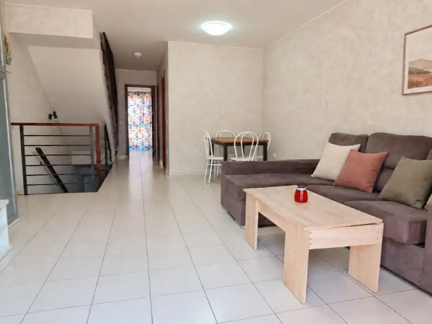 Sala d'estar de Casa adosada en venda en Granadilla de Abona amb Aire condicionat i Terrassa