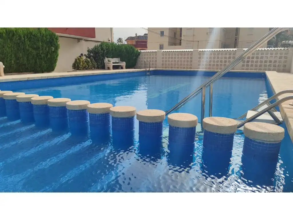 Piscina de Apartamento en venta en Tavernes de la Valldigna