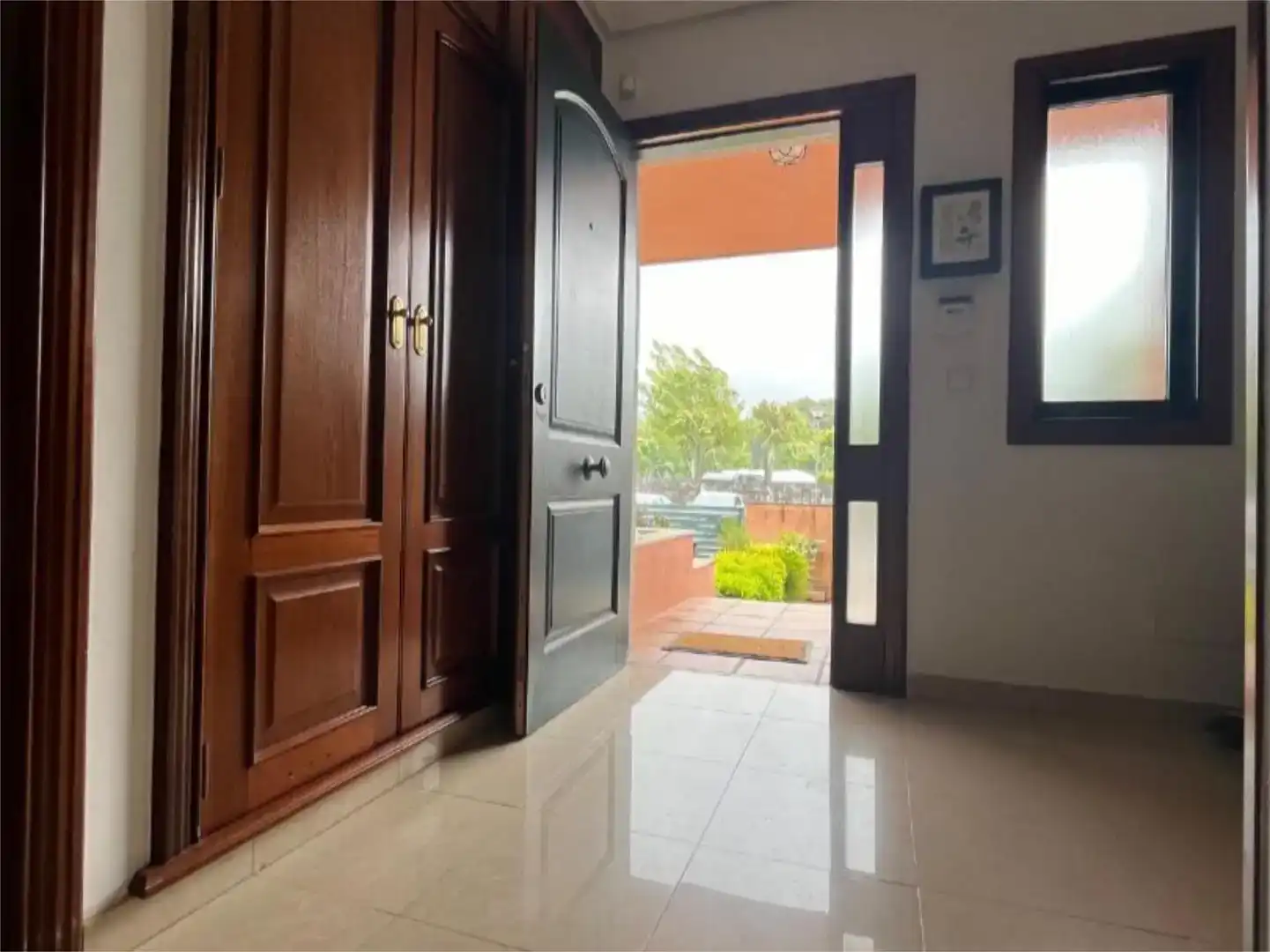 Casa adosada en venta en Nigrán con Aire acondicionado