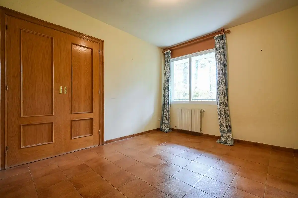 Dormitori de Casa o xalet en venda en Abantos - Carmelitas