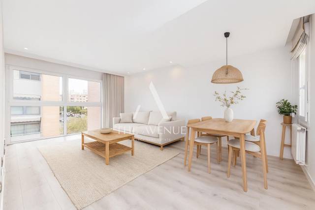 Piso en Venta en Montecarmelo