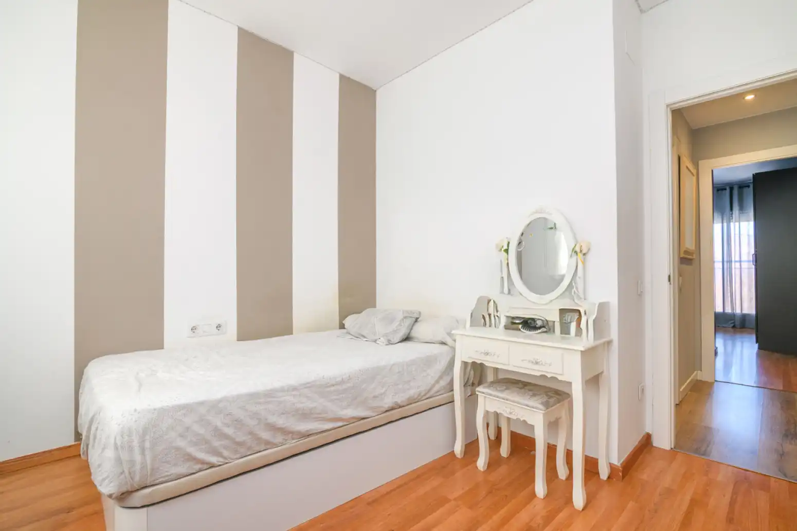 Habitación de Ático en venta en Sant Boi de Llobregat con Aire acondicionado, Calefacción y Parquet