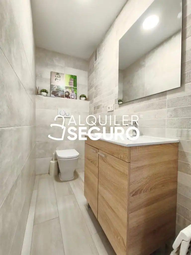 Bathroom of Flat for rent in Sant Joan d'Alacant  with Air Conditioner, Swimming Pool and Furnished