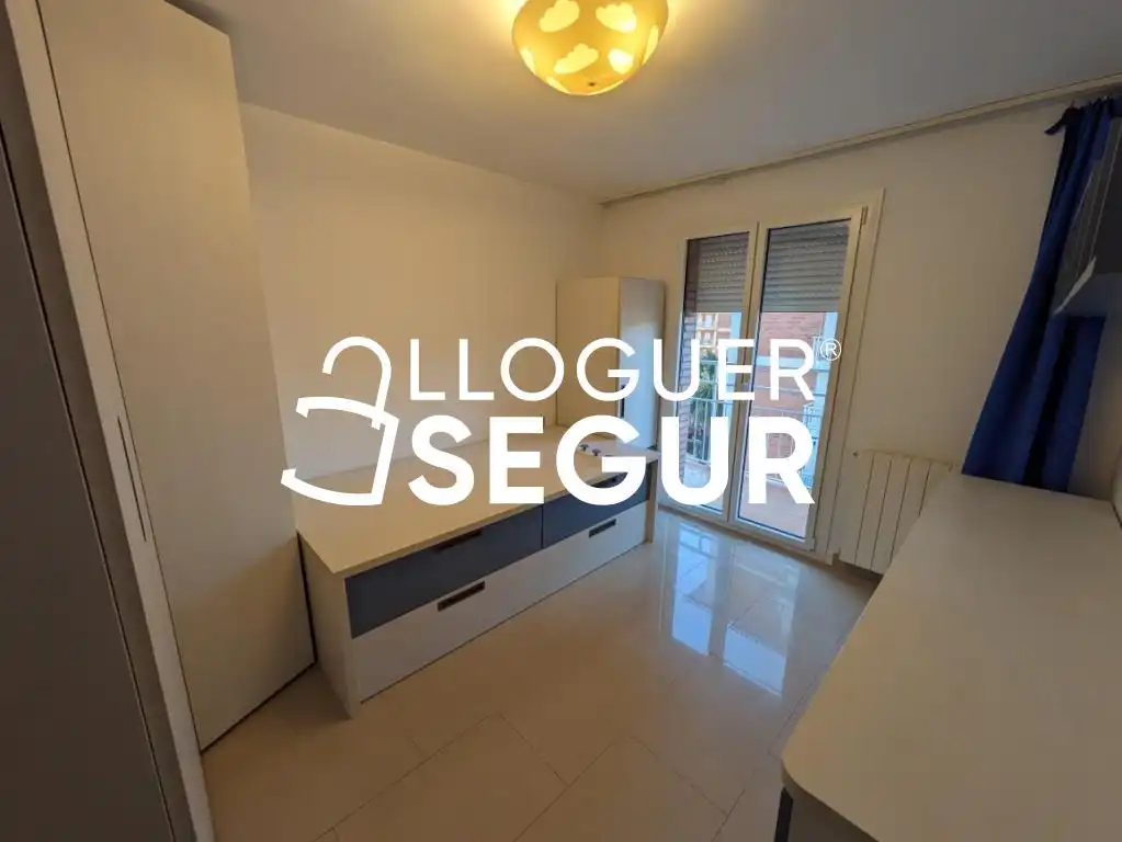 Schlafzimmer von Wohnung zur Miete in Montgat mit Klimaanlage, Heizung und Terrasse