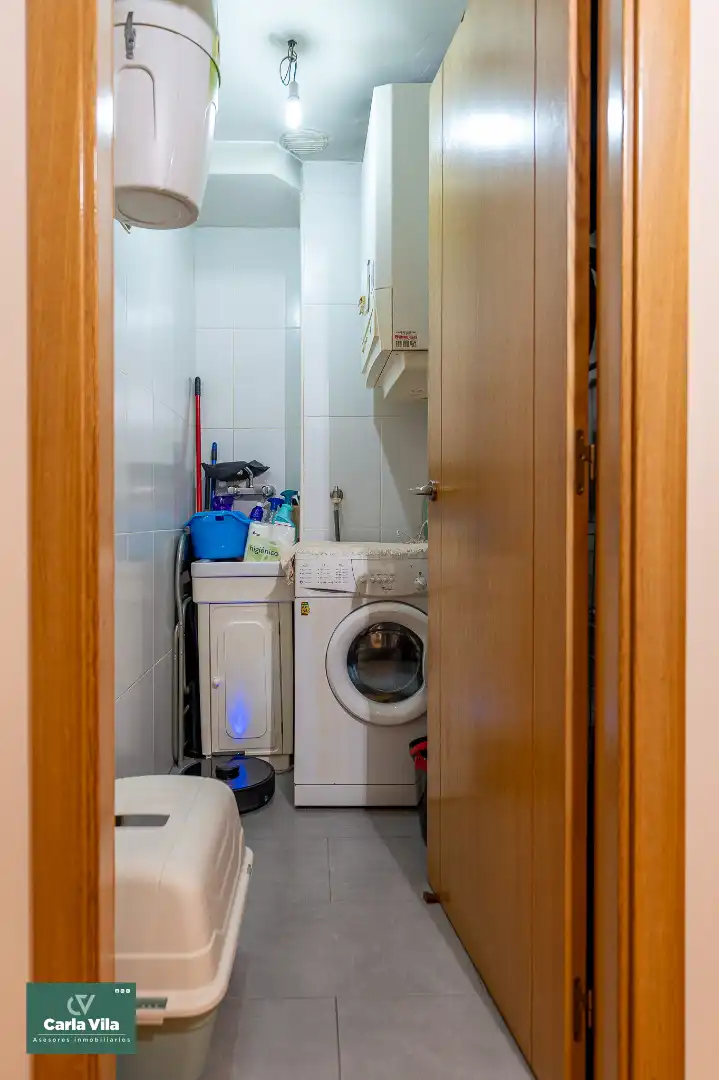 Bany de Apartament en venda en Lugo amb Calefacció, Parquet i Moblat