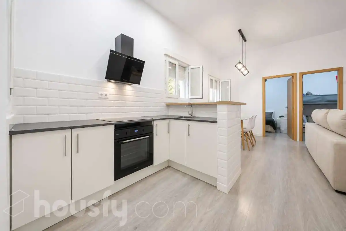 Kitchen of Ground floor for sale in Madrid  with Heating and Furnished