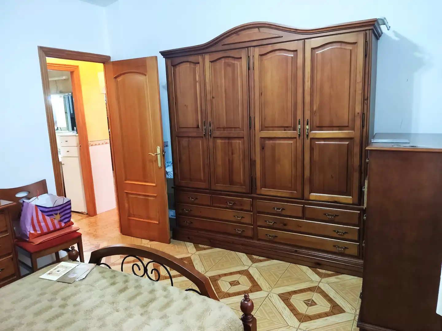 Habitación de Casa adosada en venta en Benifairó de la Valldigna con Aire acondicionado, Calefacción y Trastero