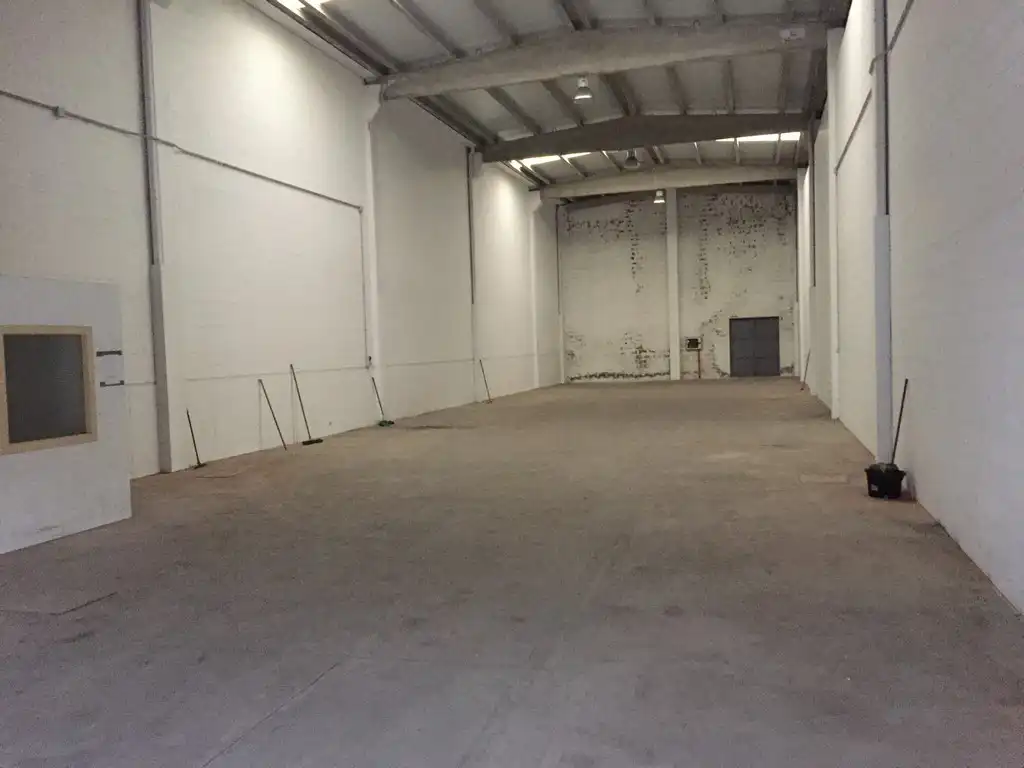 Industriegebäude zur Miete in Rúa Xesta, imagen 18