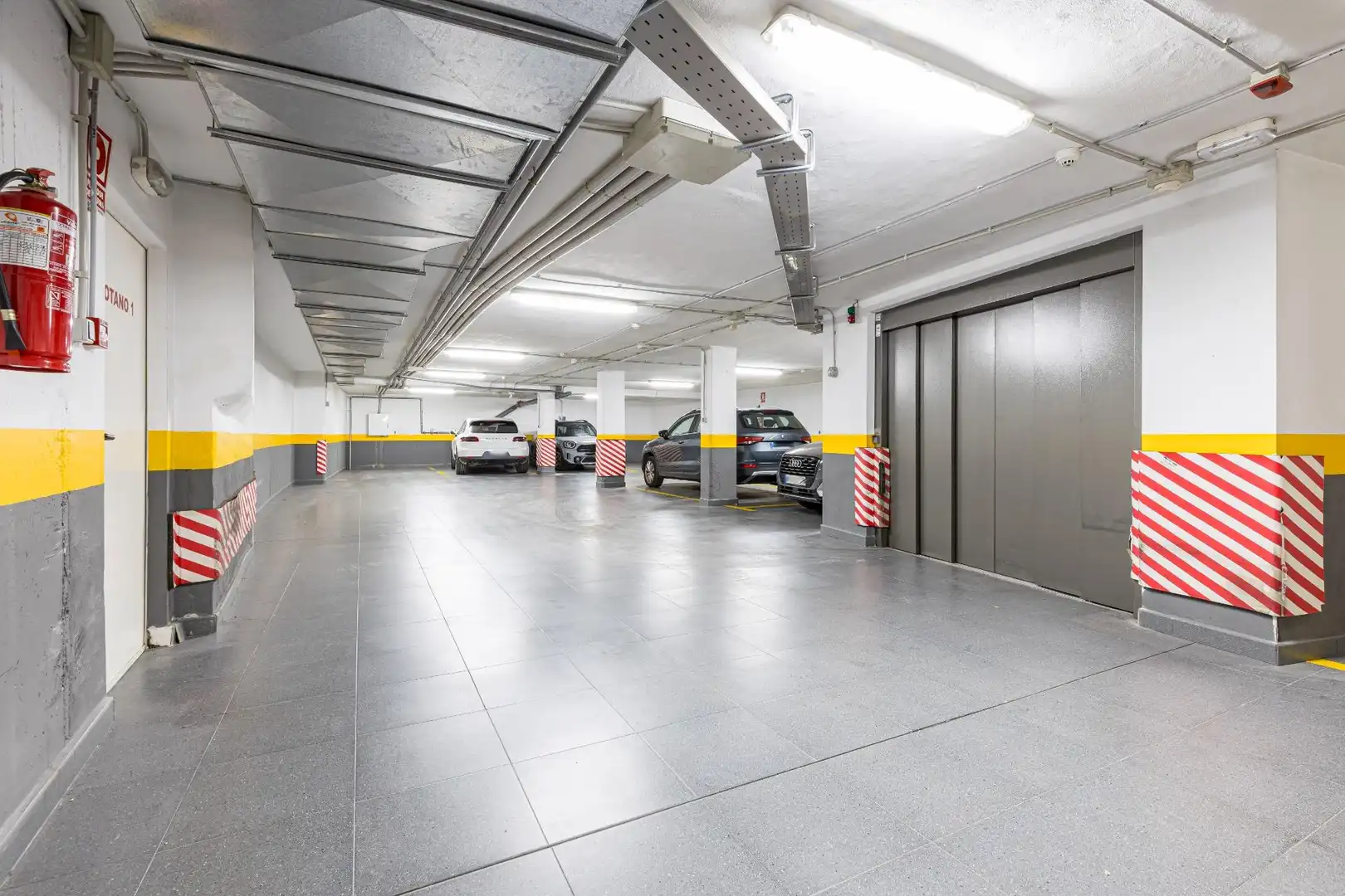 Parking de Ático en venta en Murcia con Aire acondicionado, Calefacción y Parquet