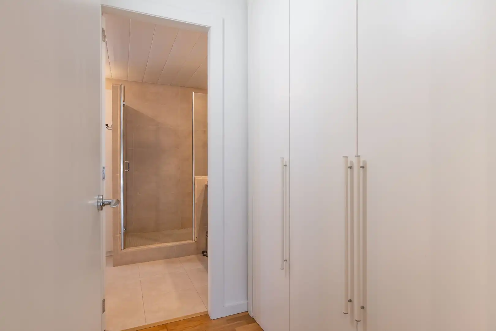Baño de Piso en venta en Sant Just Desvern con Aire acondicionado, Calefacción y Terraza