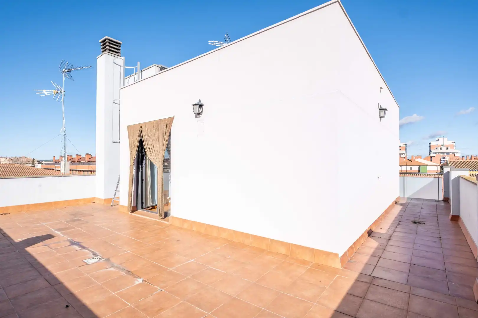 Terrace of Houses for sale in Zaragoza  with Air Conditioner and Heating