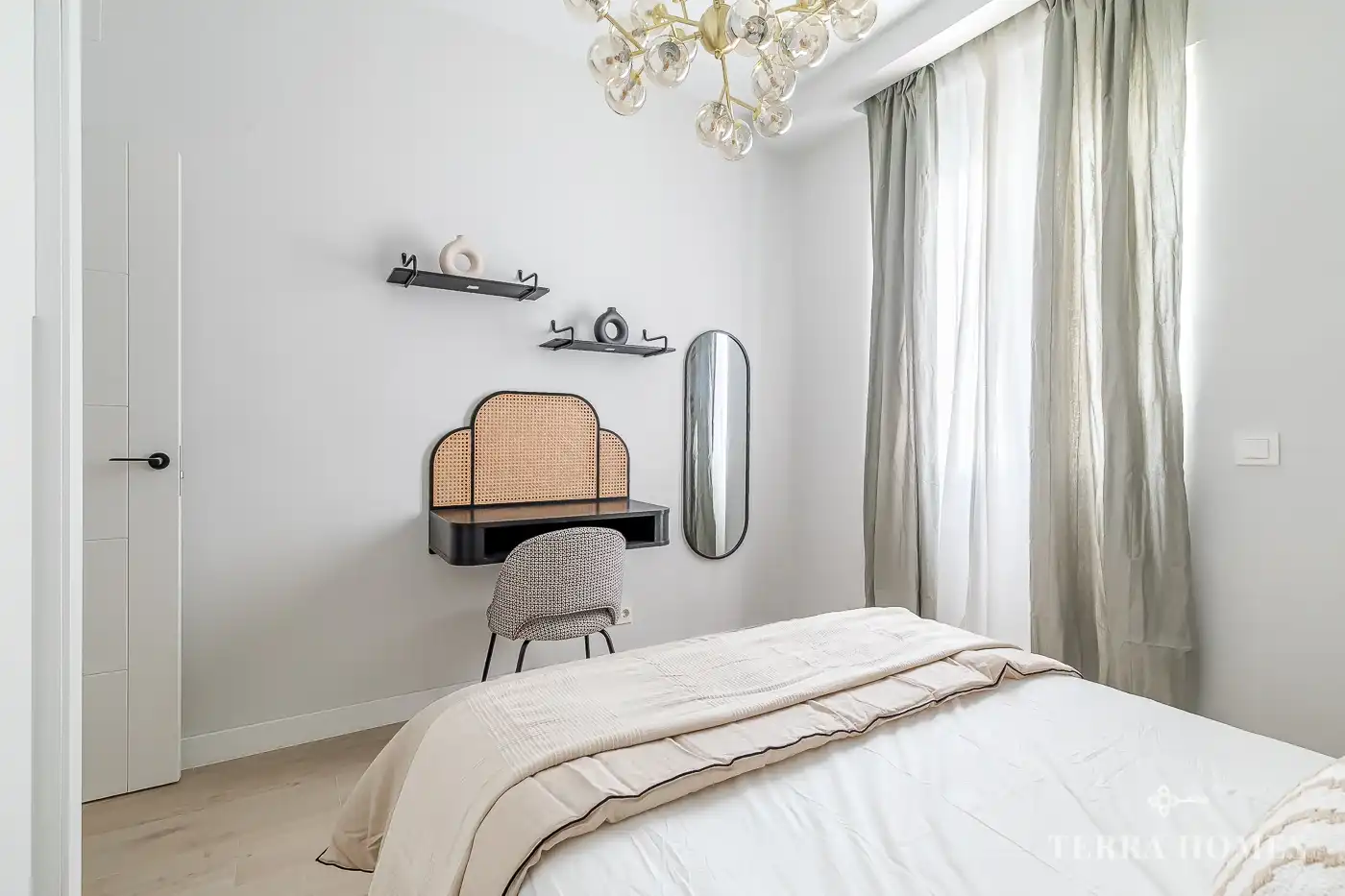 Habitación de Apartamento de alquiler en Madrid con Aire acondicionado, Amueblado y Internet