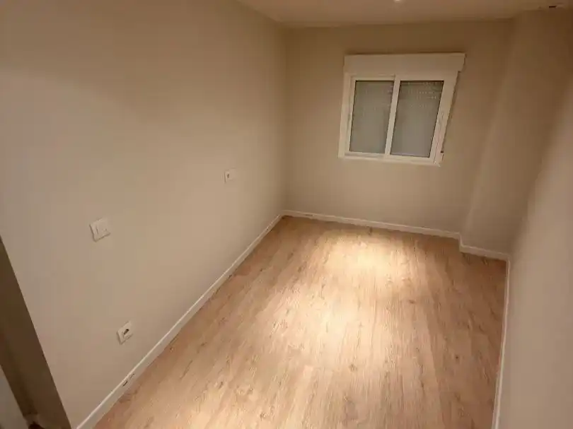 Habitación de Piso de alquiler en Móstoles con Balcón