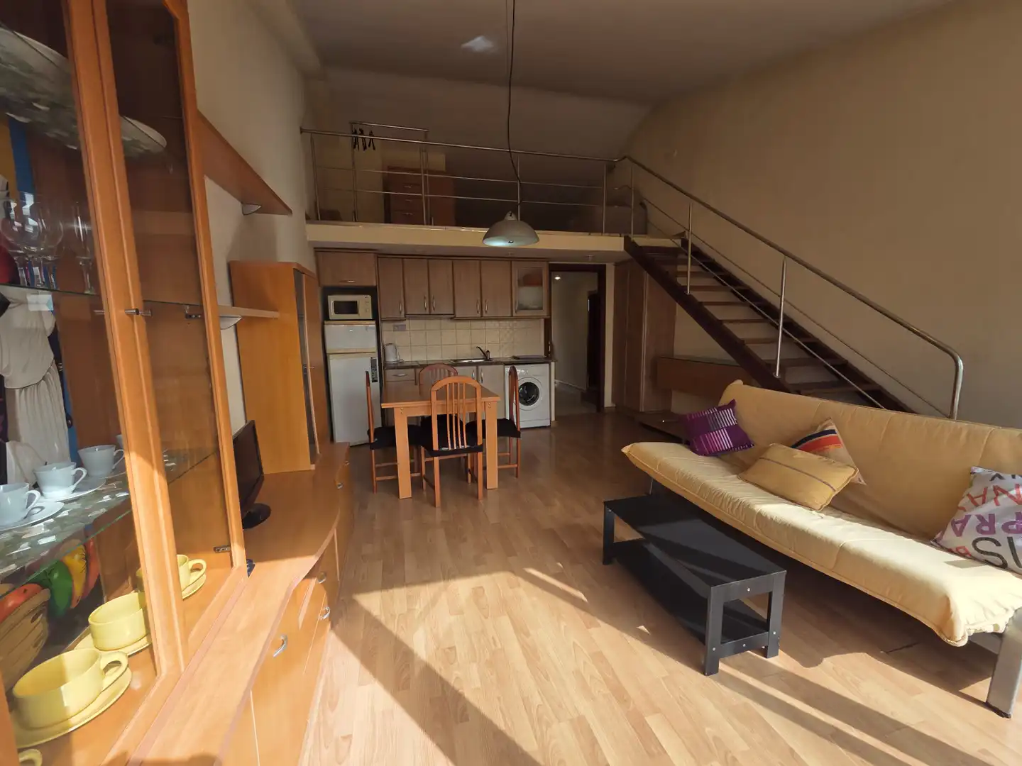 Sala de estar de Ático de alquiler en Blanes con Terraza, Amueblado y Lavadora