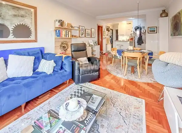 Sala de estar de Piso en venta en Vigo  con Calefacción y Trastero