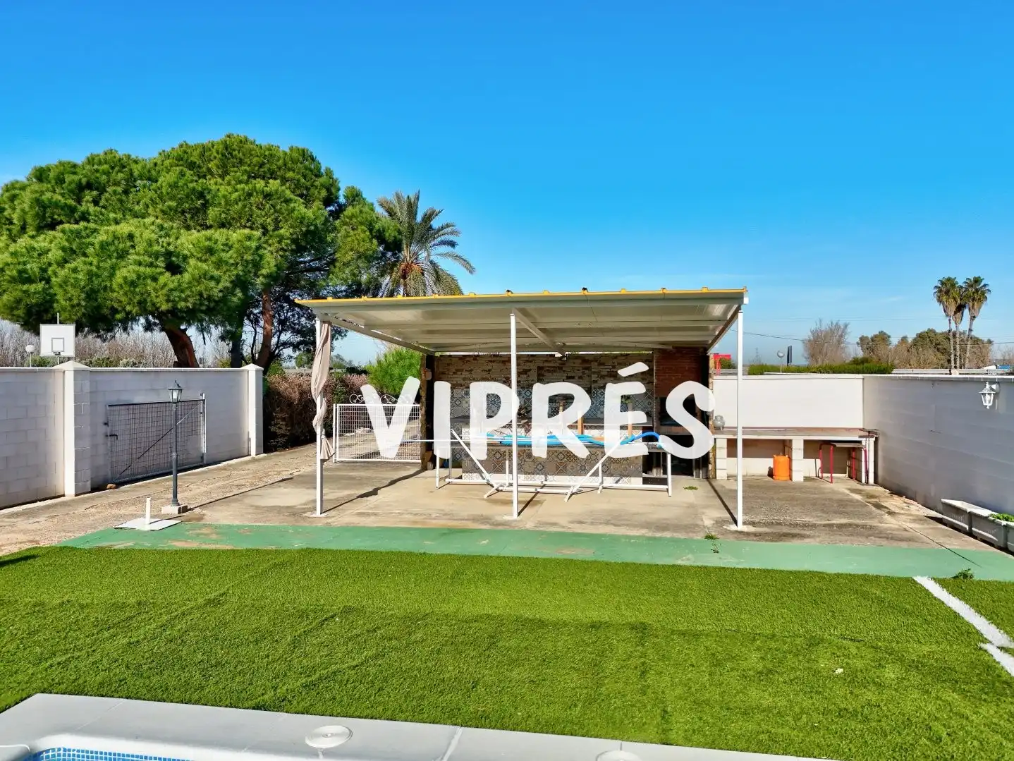 Chalet con piscina en venta en Arroyo de San Serván, imagen 3