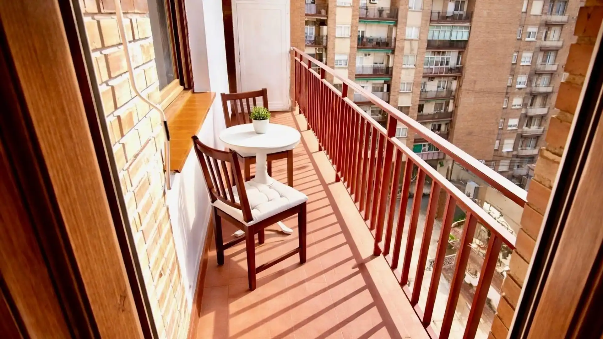 Balcony of Flat for sale in  Zaragoza Capital  with Air Conditioner, Heating and Terrace