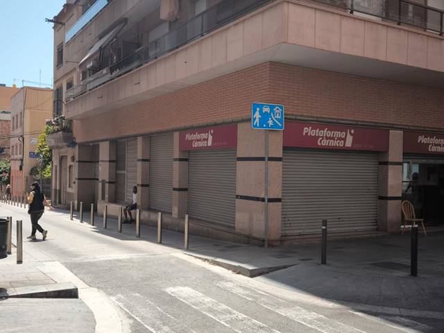 Local comercial en Alquiler en Carrer d'Alcúdia en Porta
