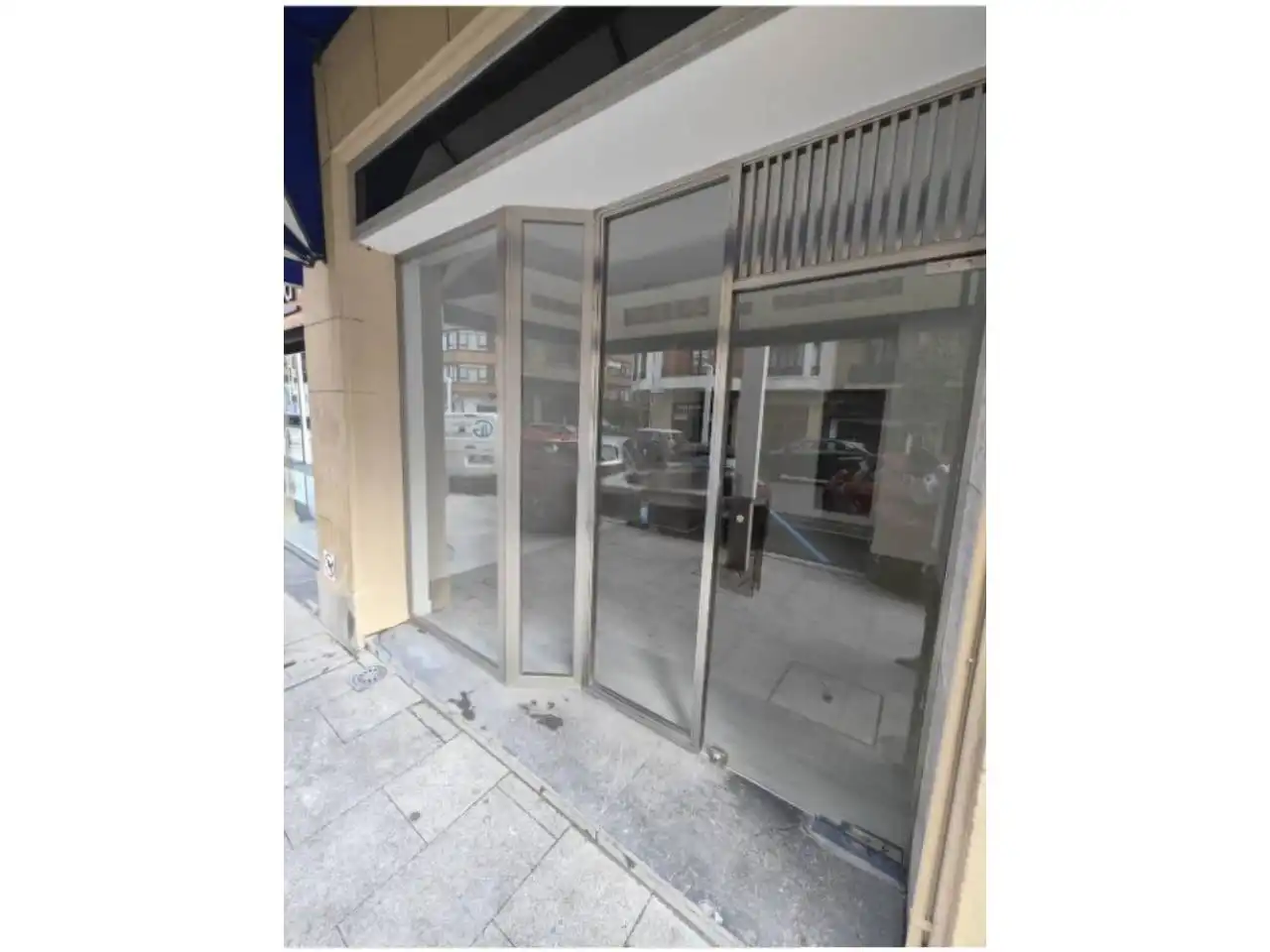 Gewerbefläche zur Miete in Calle Puente Zubia Plaza Barrio Las Arenas Centro, imagen 2