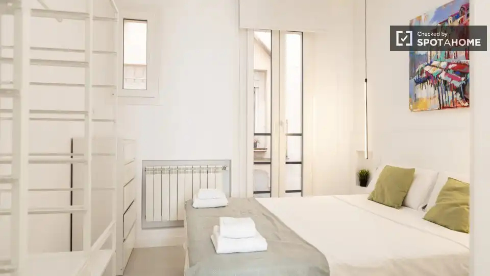 Appartamento con terrazza in affitto a Chamberí, imagen 10