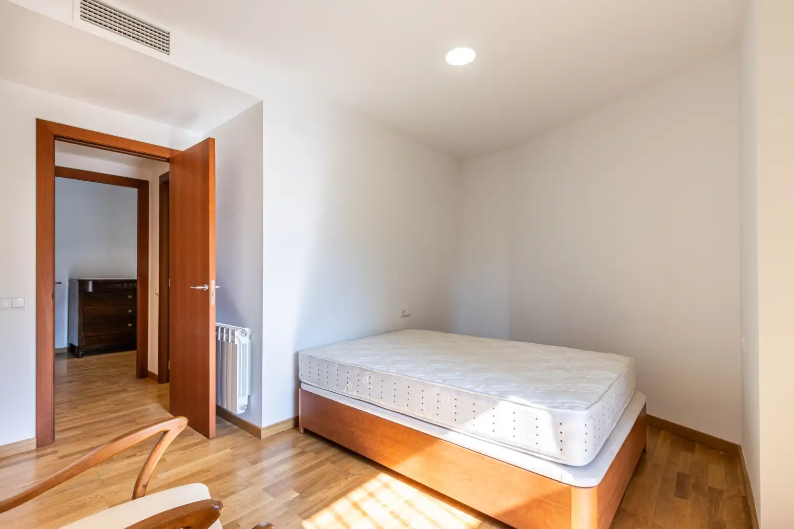 Dormitori de Pis en venda en Terrassa amb Aire condicionat, Calefacció i Parquet